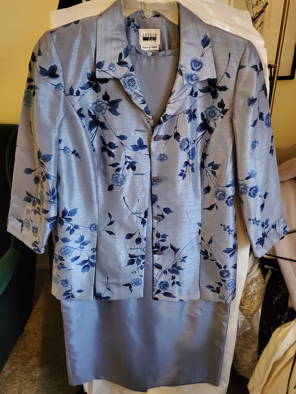 Leslie Fay Blue Floral Skirt Suit